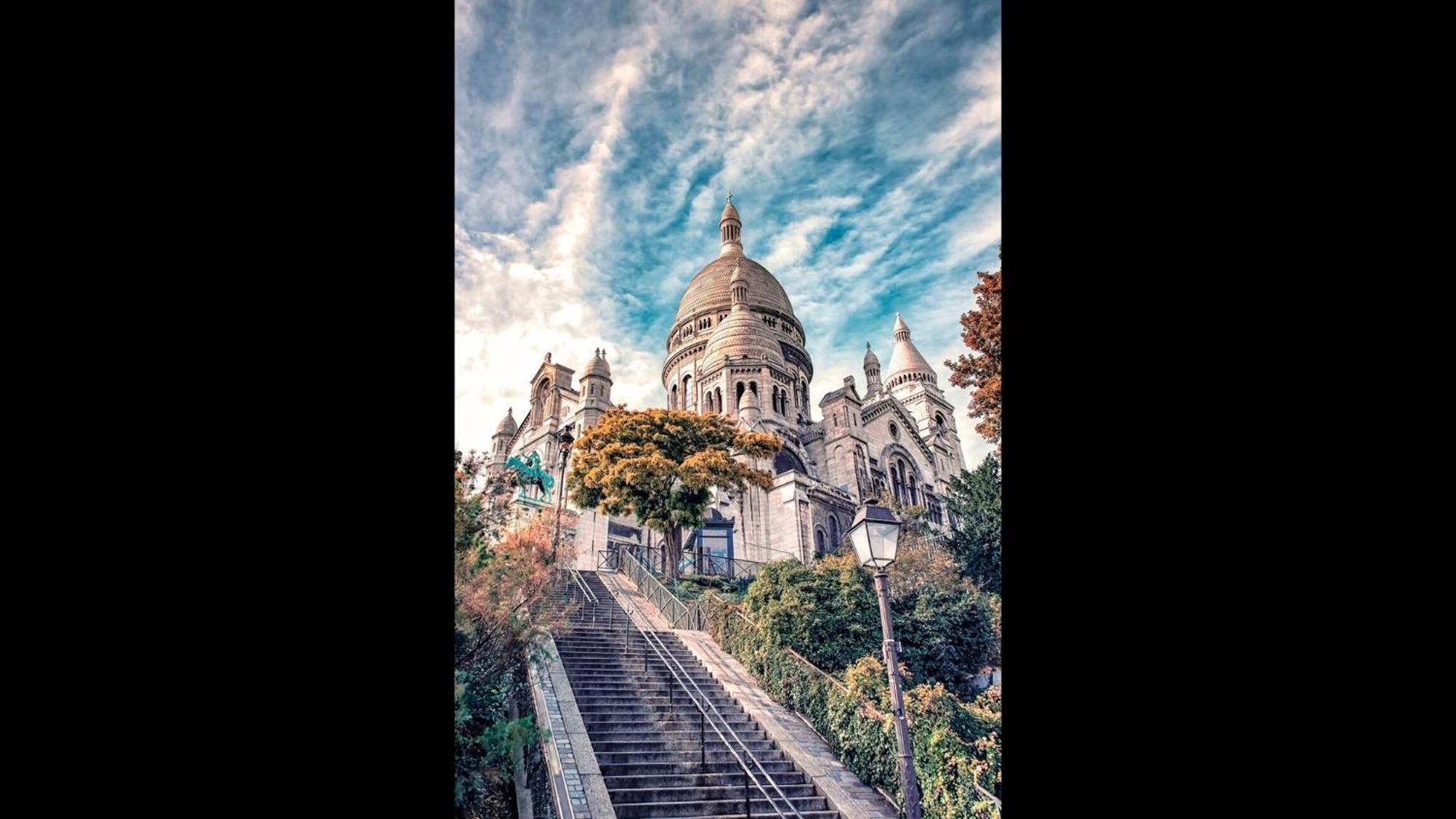 Charming Duplex In Montmartre Apartment Париж Екстериор снимка