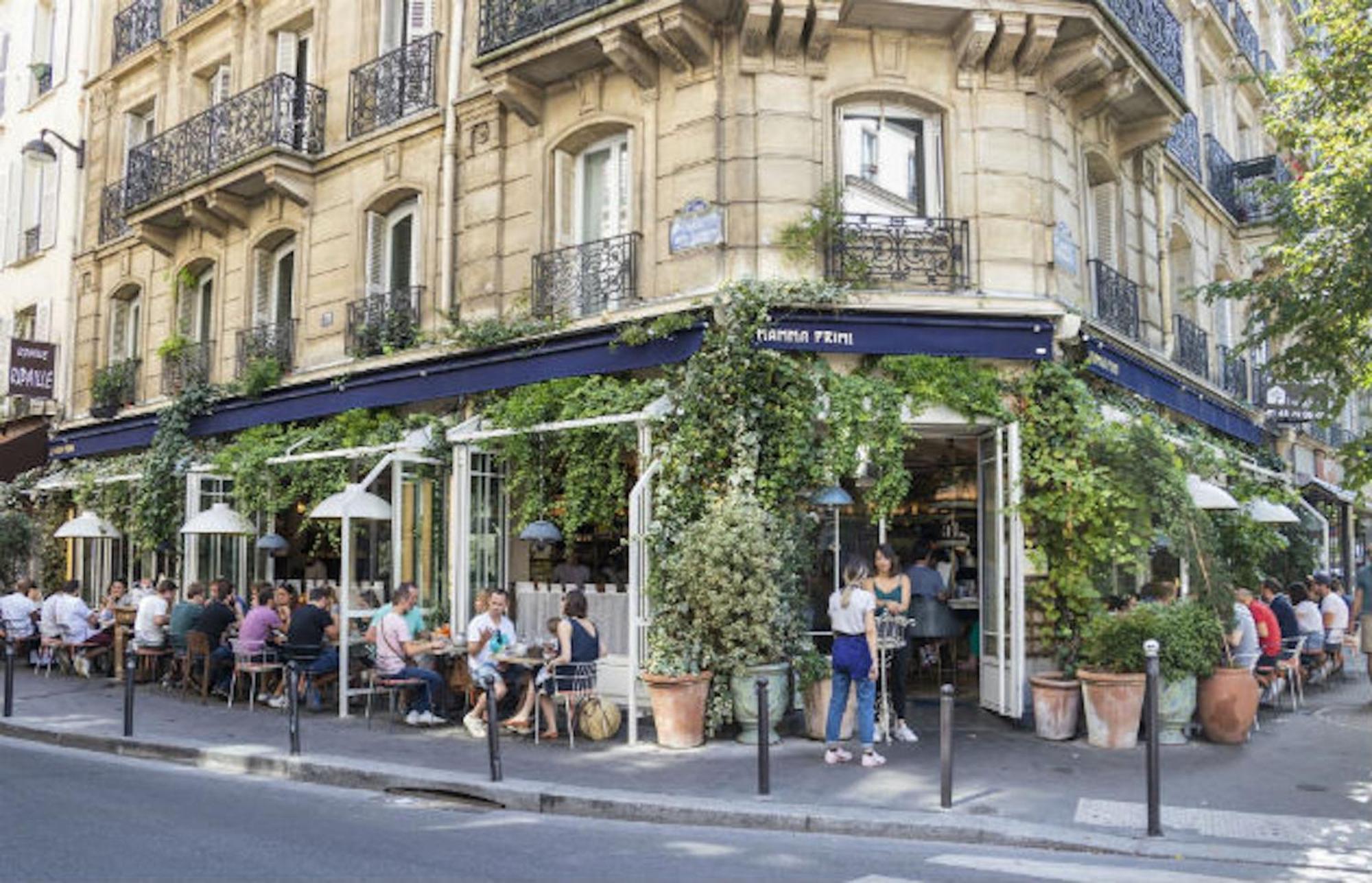 Charming Duplex In Montmartre Apartment Париж Екстериор снимка